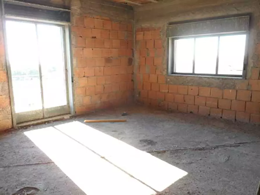 Immagine 4 di Appartamento in vendita  a Biancavilla