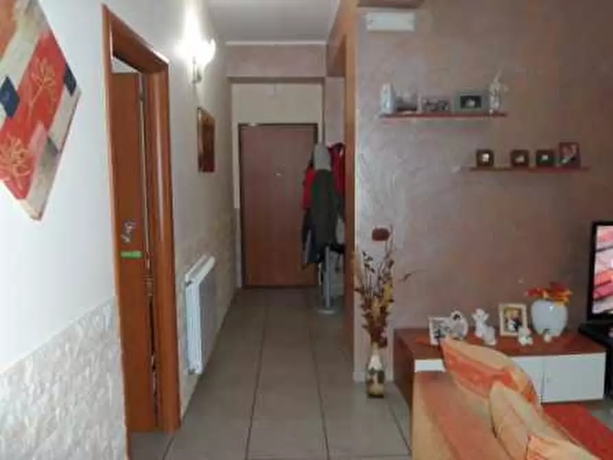 Immagine 2 di Appartamento in vendita  in Via casale dei greci a Adrano