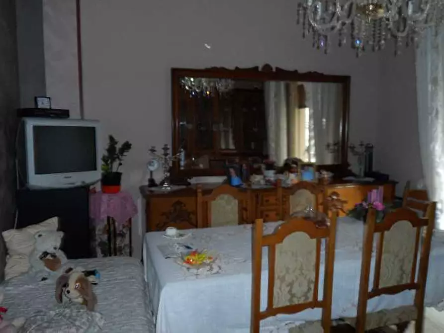 Immagine 4 di Casa bifamiliare in vendita  in Via etnea a Biancavilla