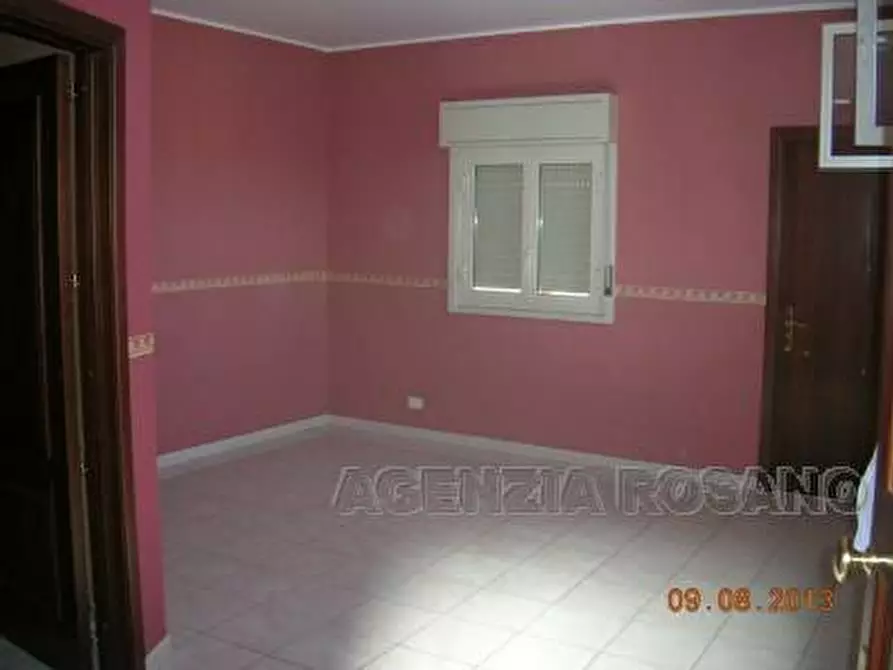 Immagine 4 di Appartamento in vendita  in Loc. centro storico a Biancavilla