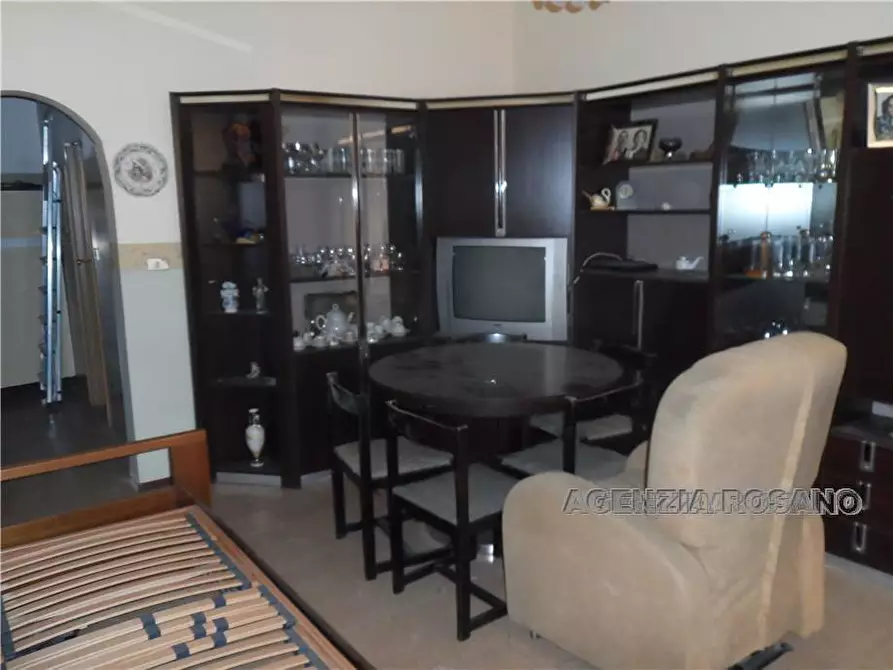 Immagine 2 di Villa in vendita  in Via bellini a Biancavilla