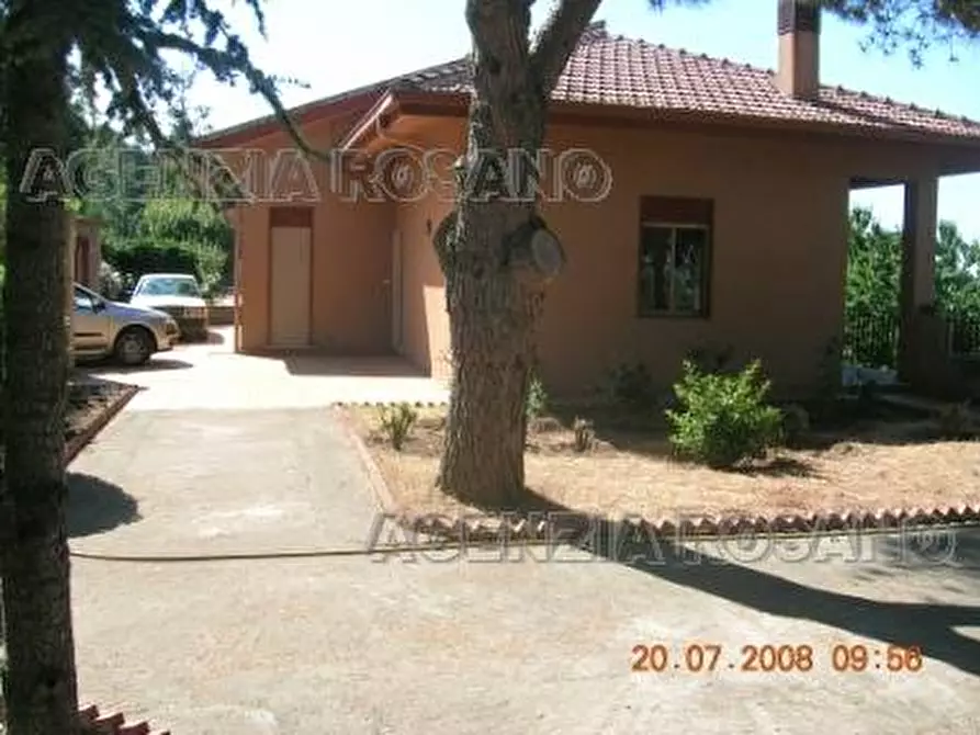 Immagine 1 di Villa in vendita  in Loc. zona Prater a Biancavilla