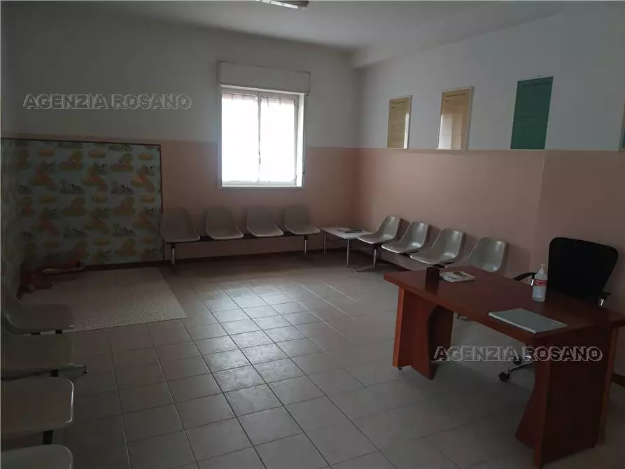 Immagine 2 di Appartamento in vendita  in Via AMEGLIO a Santa Maria Di Licodia