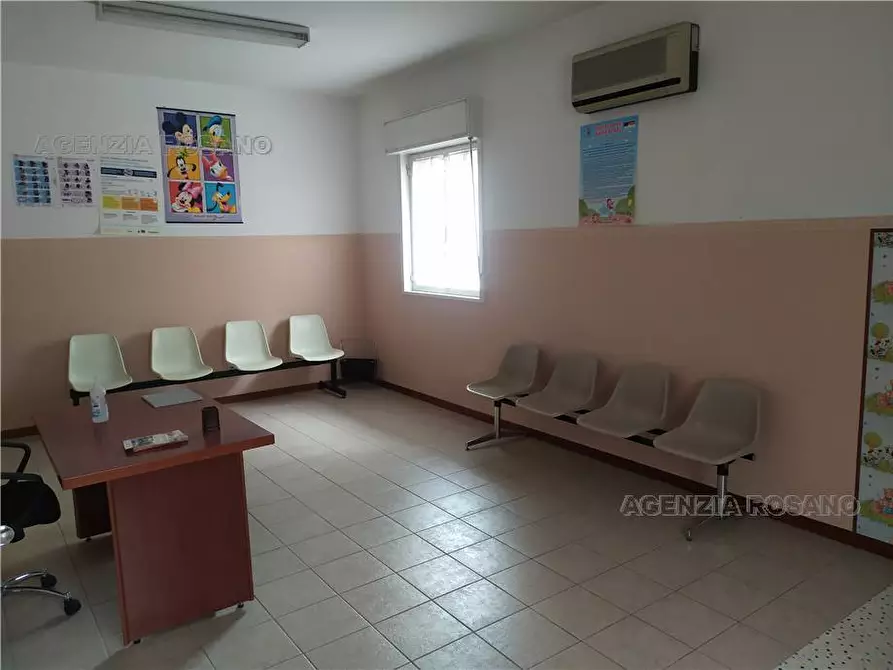 Immagine 3 di Appartamento in vendita  in Via AMEGLIO a Santa Maria Di Licodia