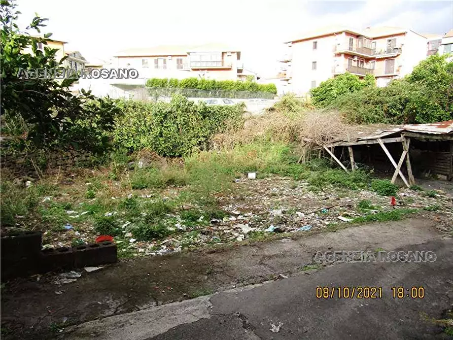 Immagine 5 di Stabile in vendita  in Via UMBERTO a San Pietro Clarenza