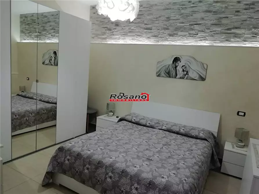 Immagine 3 di Appartamento in vendita  a Biancavilla