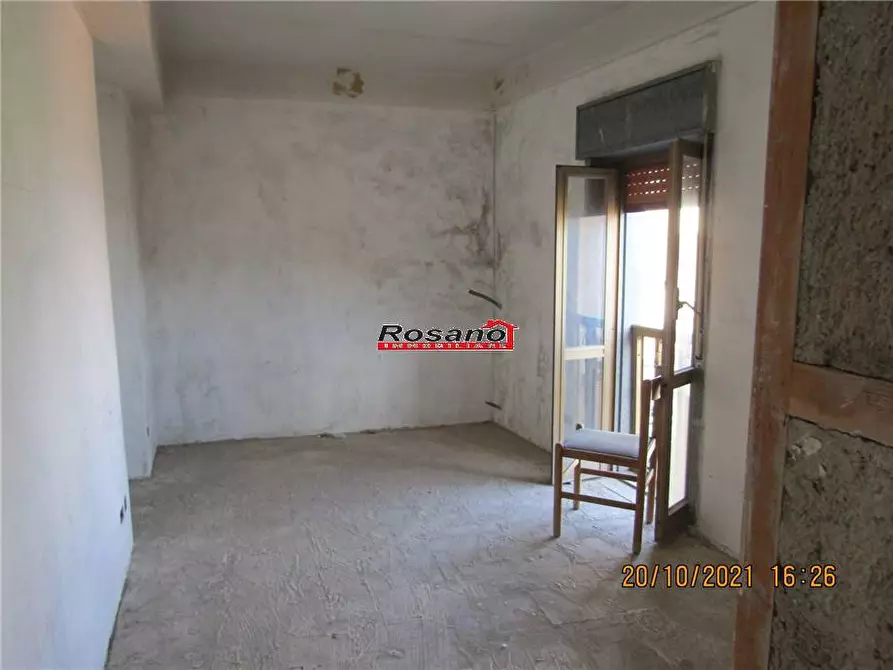 Immagine 4 di Appartamento in vendita  in Via giulio cesare a Centuripe
