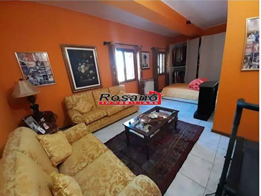 Immagine 2 di Villa in vendita  a Catania