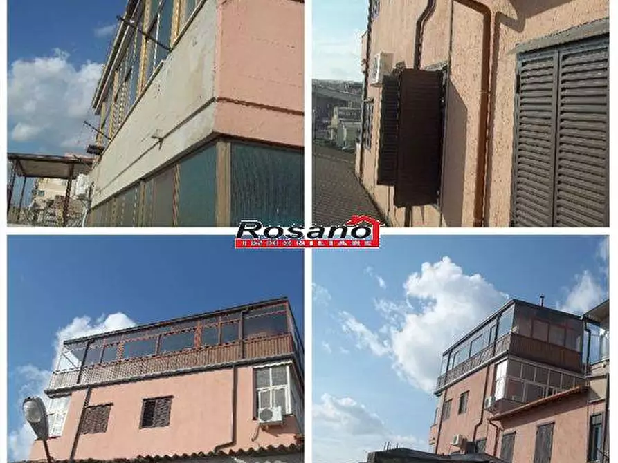 Immagine 3 di Villa in vendita  a Catania