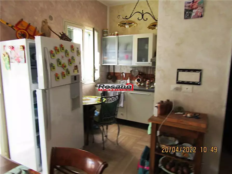 Immagine 4 di Appartamento in vendita  in Via POETA CAVALLARO a Biancavilla