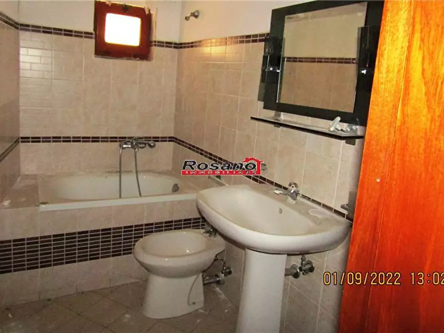 Immagine 5 di Appartamento in vendita  in Via SIMETO a Biancavilla