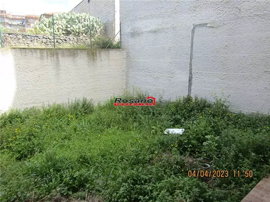 Immagine 4 di Villa in vendita  in Via SOLARIS a Biancavilla