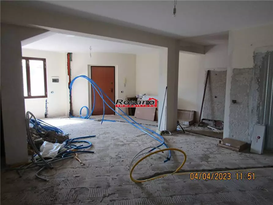 Immagine 5 di Villa in vendita  in Via SOLARIS a Biancavilla