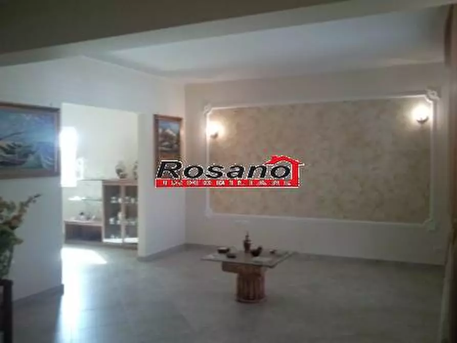 Immagine 5 di Villa in vendita  in Via ALDO MORO a Santa Maria Di Licodia