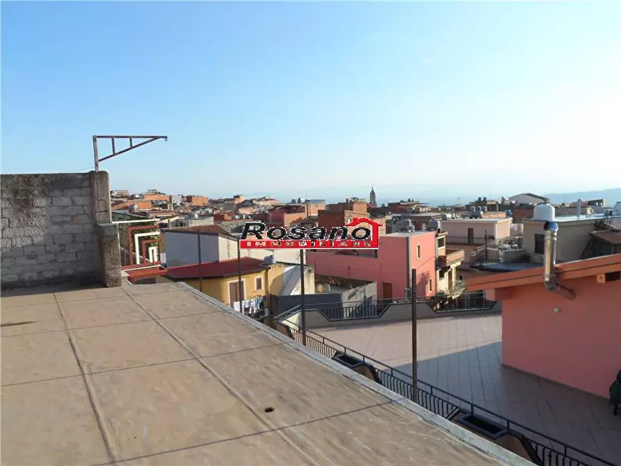 Immagine 3 di Stabile in vendita  in Via C.COLOMBO a Biancavilla