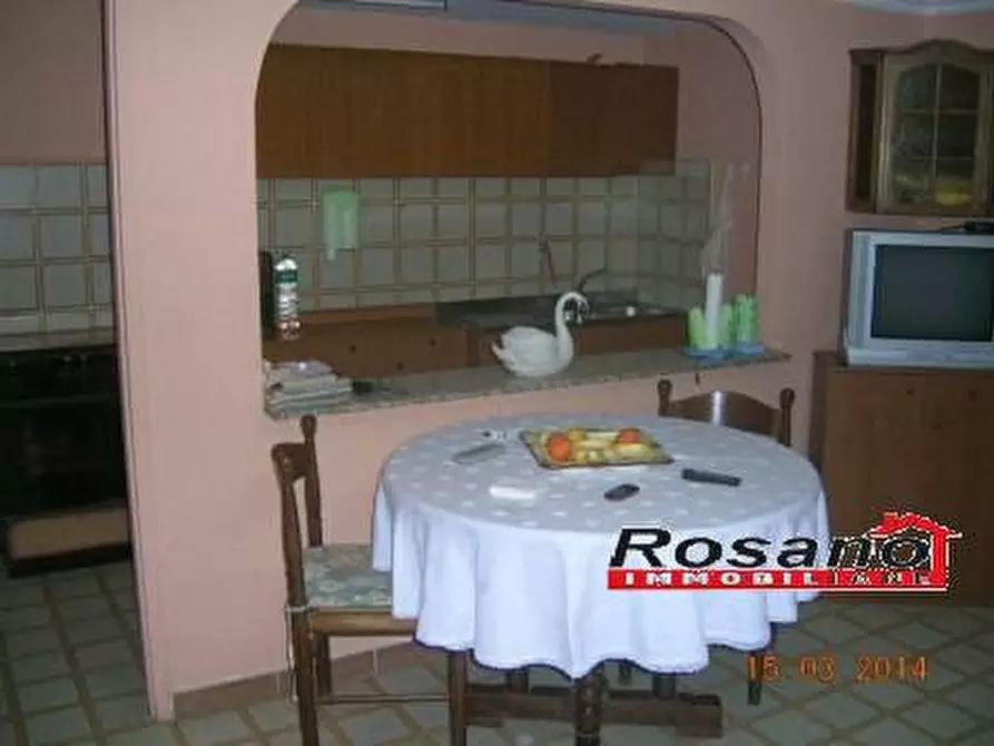 Immagine 5 di Attività commerciale in vendita  in V.le DEI FIORI a Biancavilla
