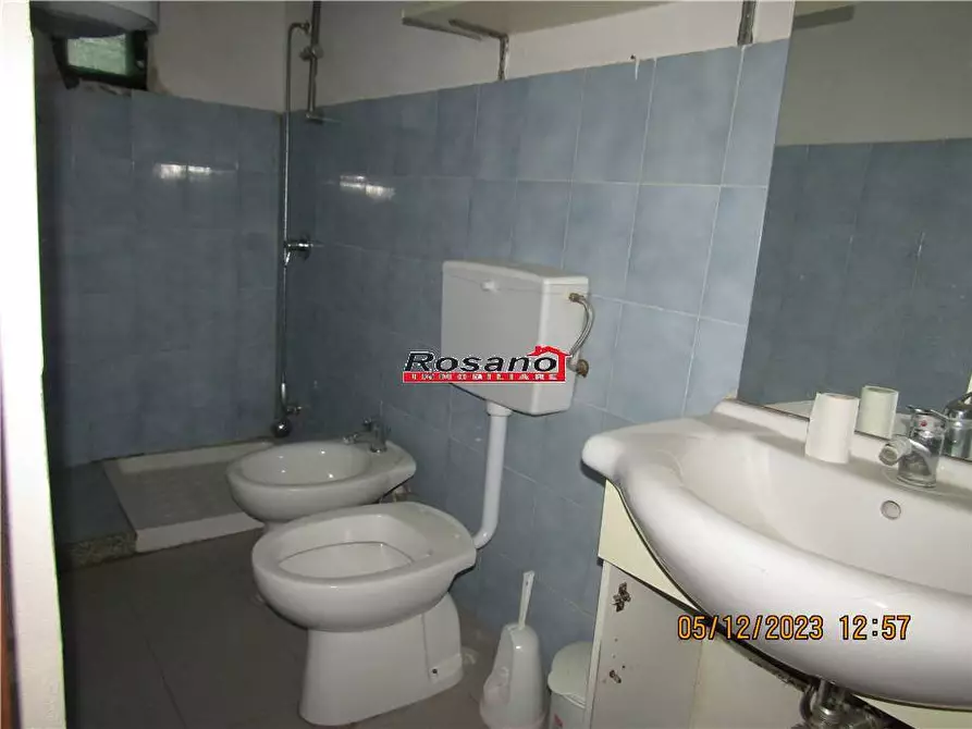 Immagine 5 di Appartamento in vendita  in Via FILIPPO CORIDONI a Adrano