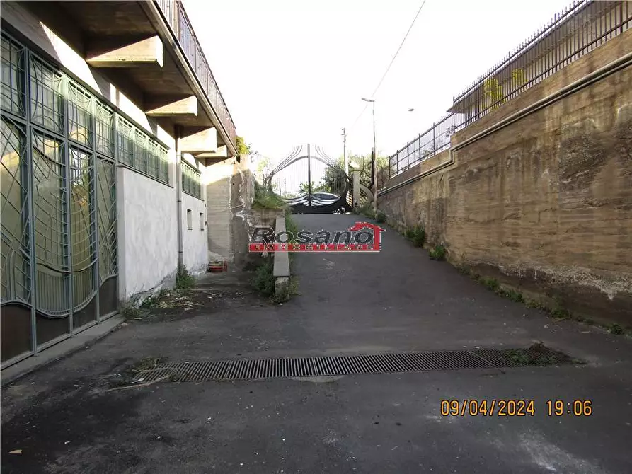 Immagine 2 di Attività commerciale in vendita  in Via Cavaliere Bosco a Santa Maria Di Licodia