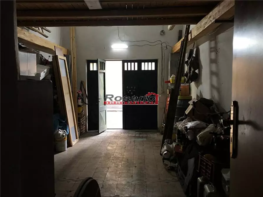 Immagine 5 di Villa in vendita  in Via Romagna a Biancavilla