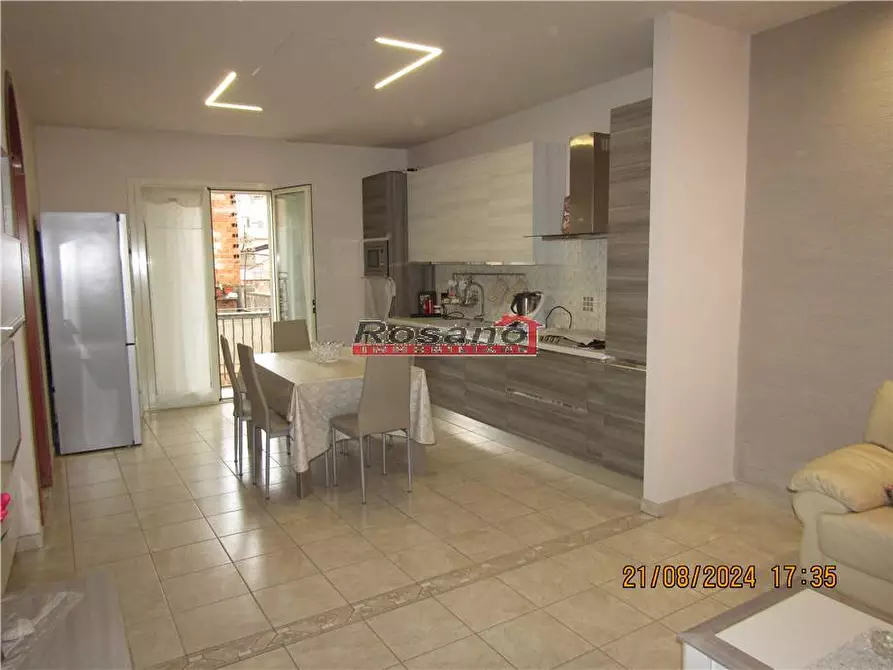 Immagine 3 di Appartamento in vendita  in Via marsala a Biancavilla