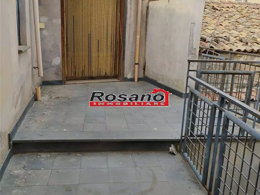 Immagine 5 di Villa in vendita  in Via VIRGILIO a Biancavilla