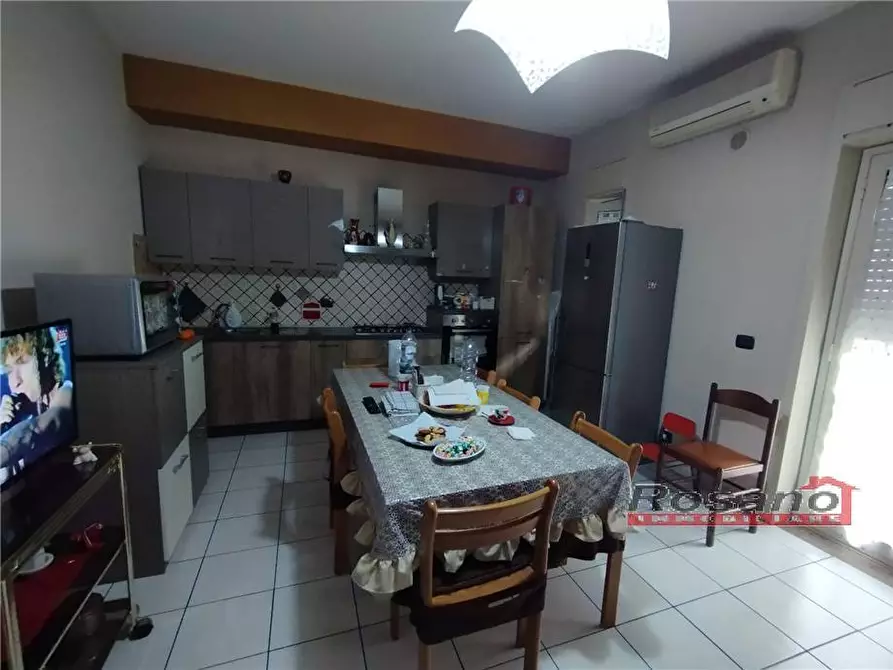 Immagine 1 di Appartamento in vendita  in Via Cappuccini a Adrano