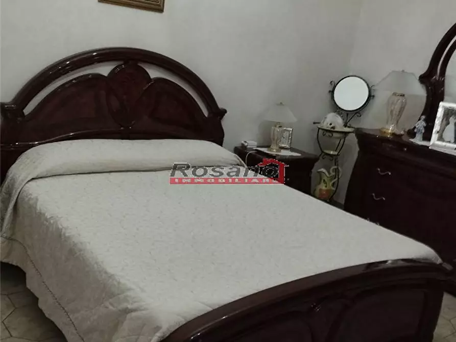 Immagine 4 di Villa in vendita  in Via sicilia a Biancavilla