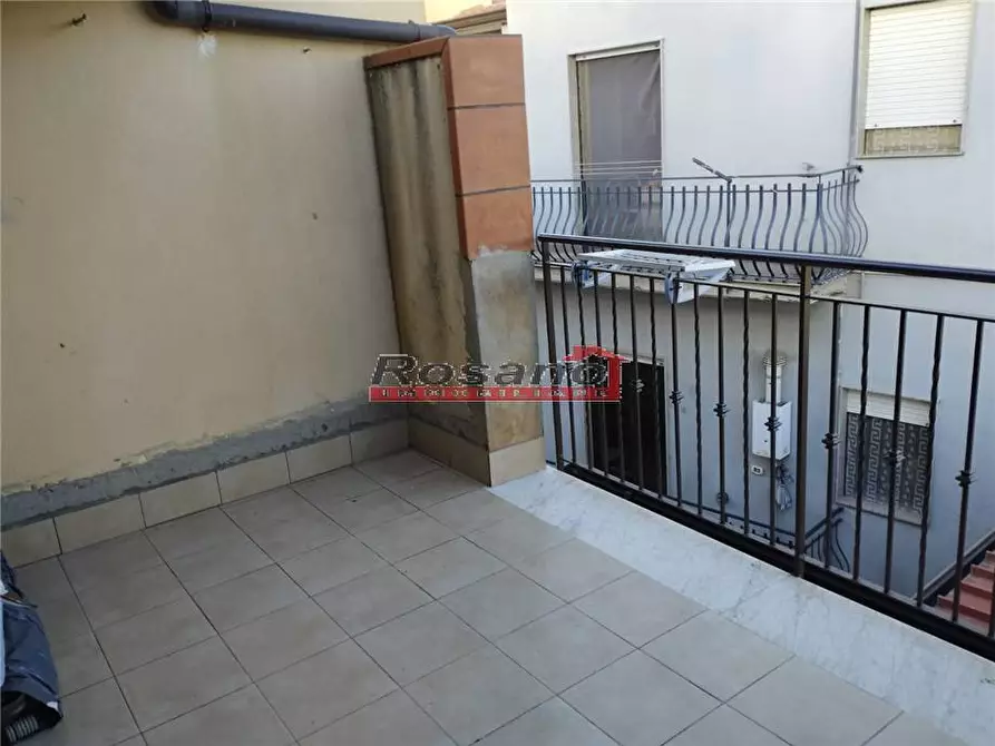 Immagine 5 di Villa in vendita  in Via sicilia a Biancavilla
