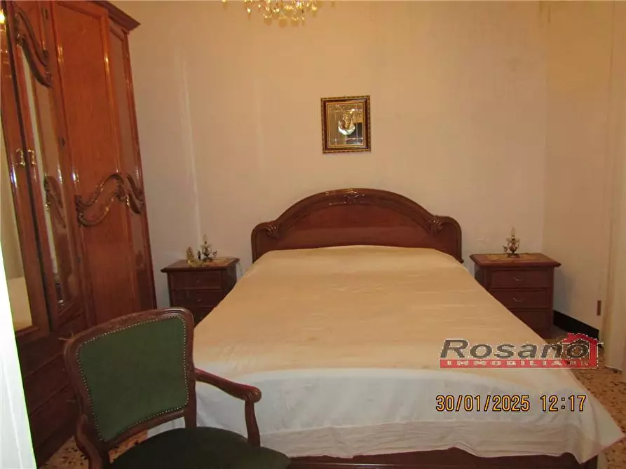 Immagine 5 di Villa in vendita  in Via FERRO a Biancavilla