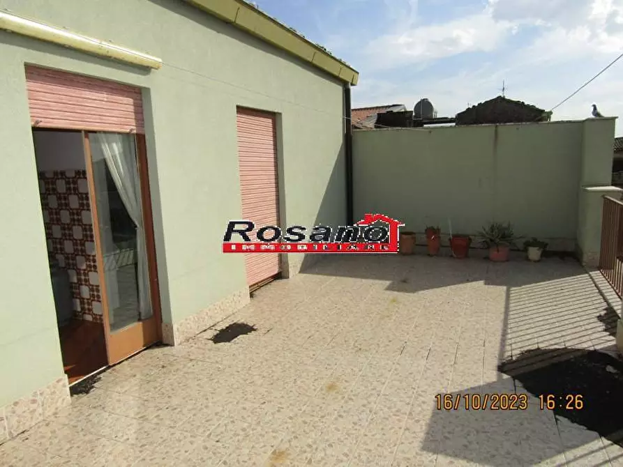 Immagine 1 di Villa in vendita  a Biancavilla