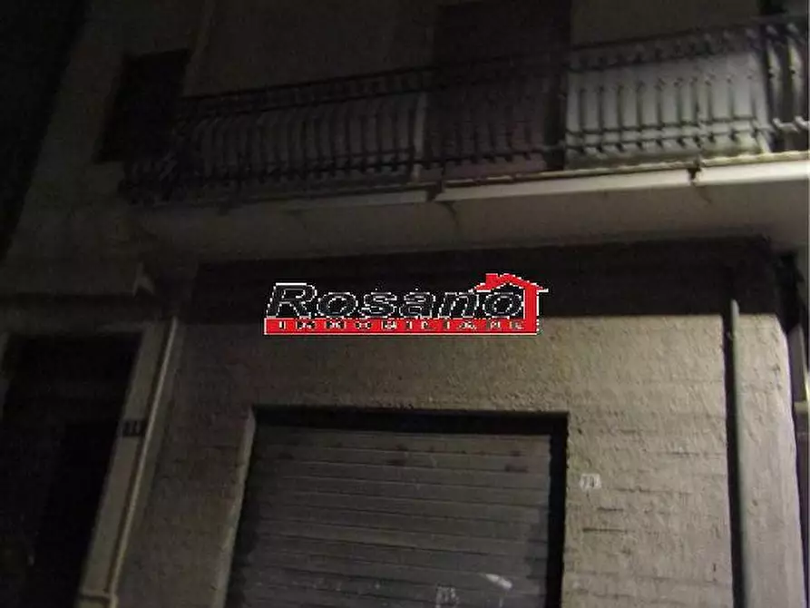 Immagine 1 di Appartamento in vendita  in Via LEONE a Biancavilla