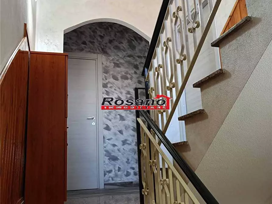 Immagine 5 di Villa in vendita  in Via ETNEA a Biancavilla