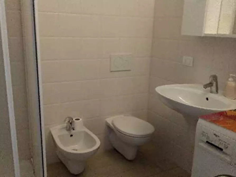 Immagine 4 di Appartamento in vendita  in Via De Bonis a Verbania