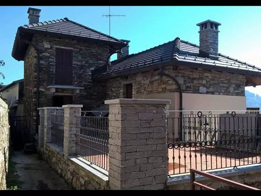 Immagine 8 di Villa in vendita  in Via Capoluogo, snc a Intragna