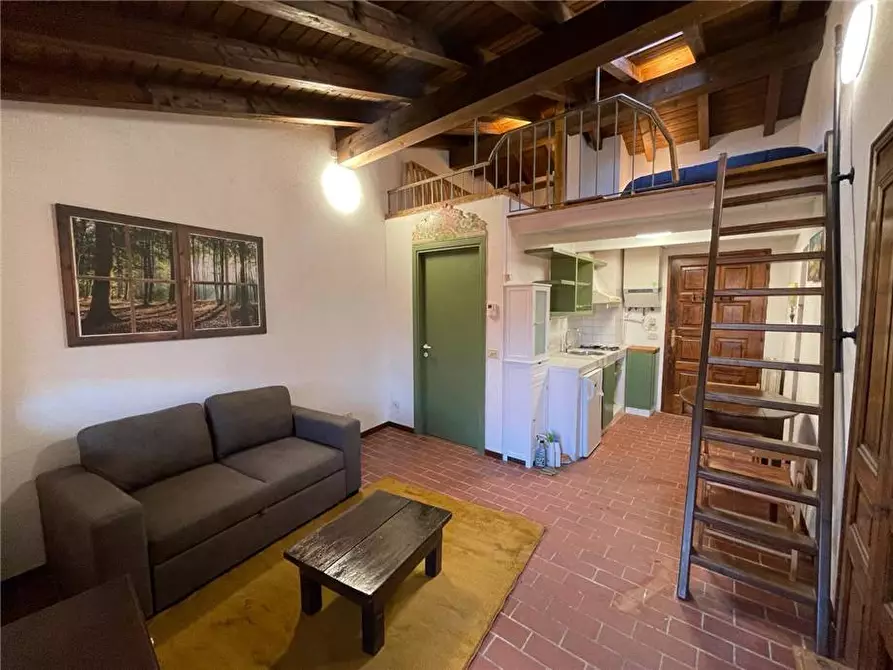 Immagine 2 di Appartamento in affitto  a Verbania
