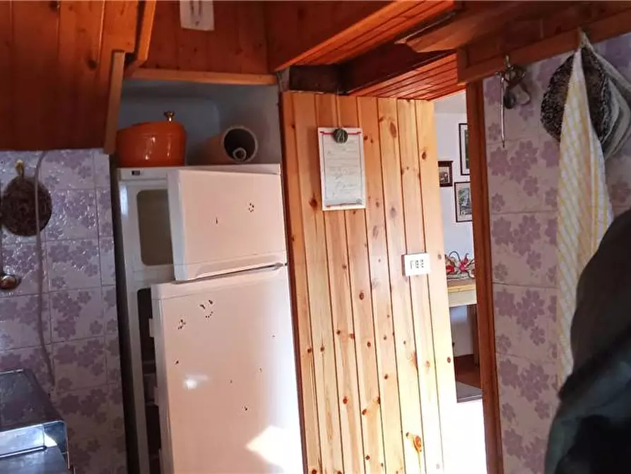 Immagine 6 di Villa in vendita  a Aurano