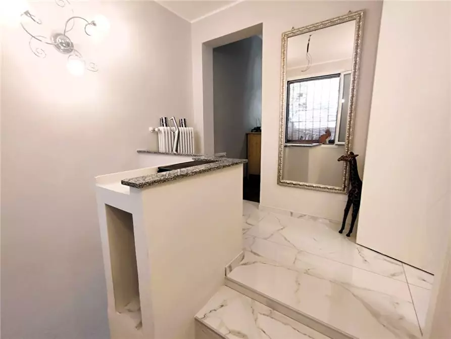 Immagine 6 di Casa bifamiliare in vendita  a Verbania