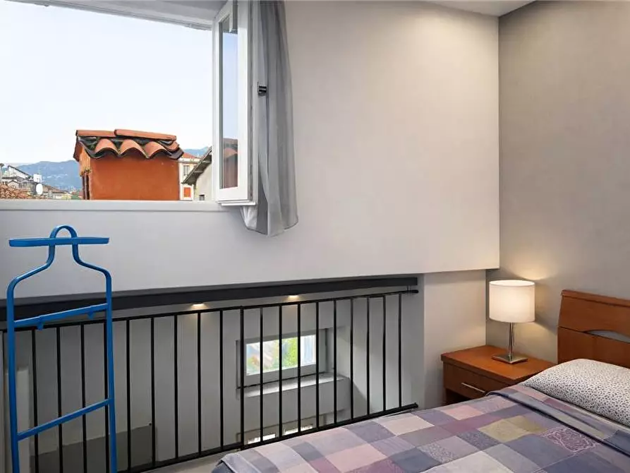 Immagine 4 di Appartamento in vendita  a Verbania