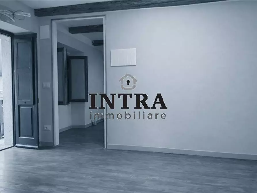 Immagine 2 di Appartamento in vendita  a Cossogno