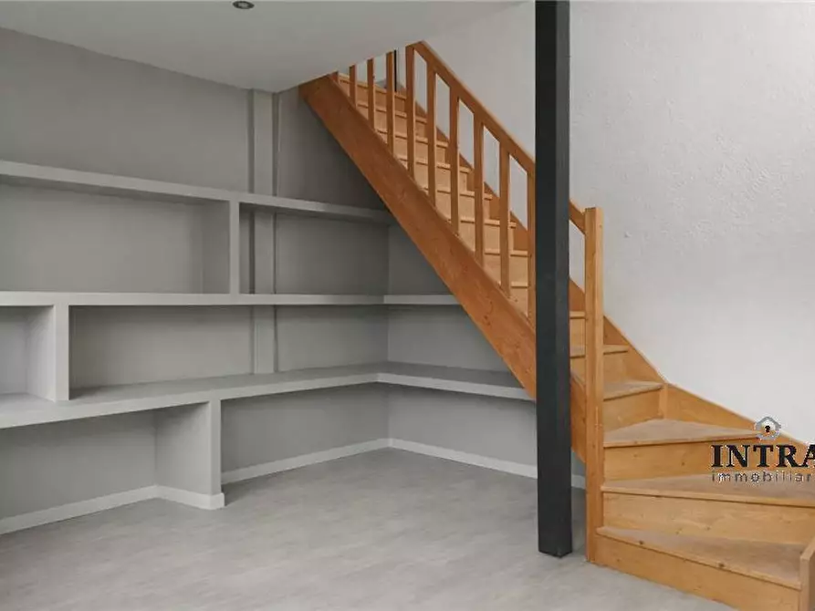 Immagine 3 di Capannone industriale in vendita  a Verbania