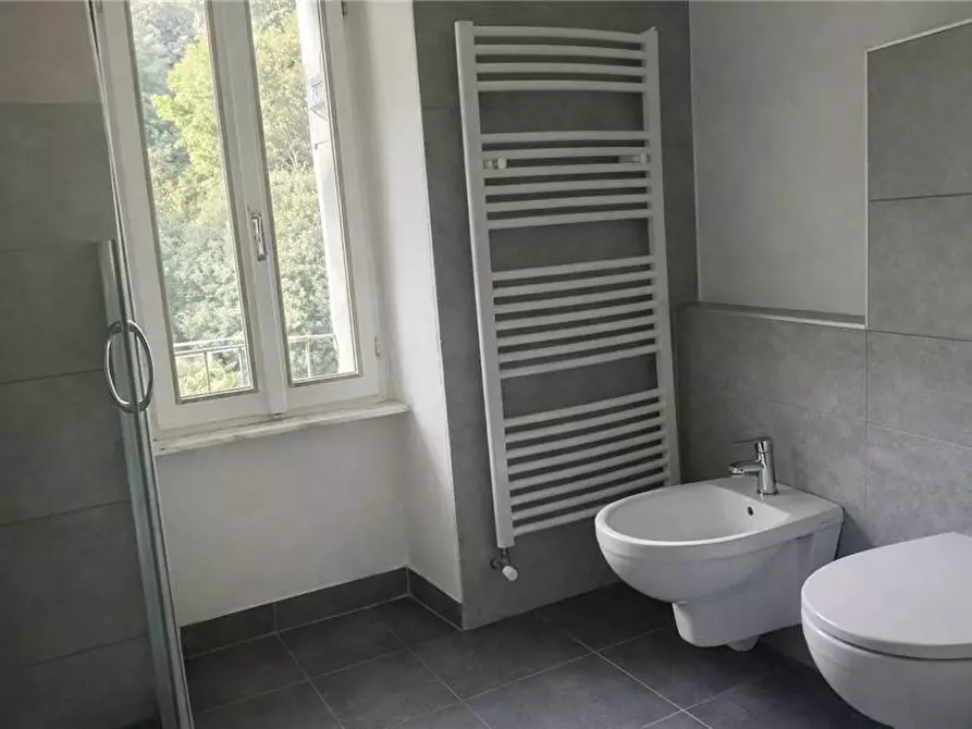 Immagine 10 di Villa in vendita  in Via Garibaldi a Cambiasca