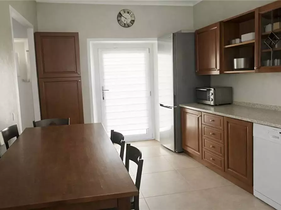 Immagine 2 di Villa in vendita  in Via Garibaldi a Cambiasca