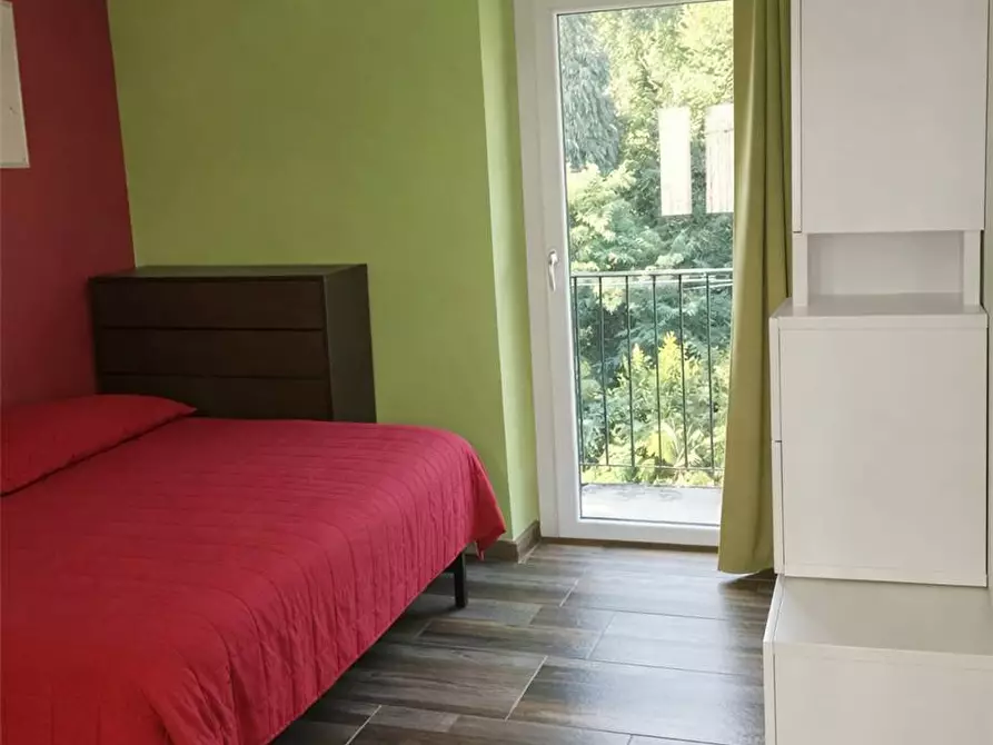 Immagine 8 di Villa in vendita  in Via Garibaldi a Cambiasca