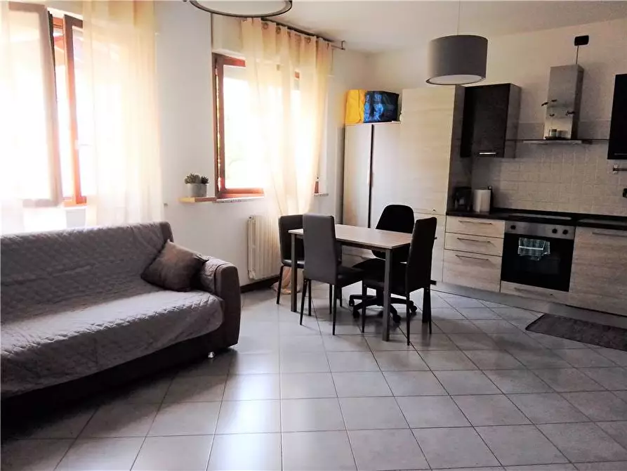 Immagine 1 di Appartamento in vendita  a Canegrate