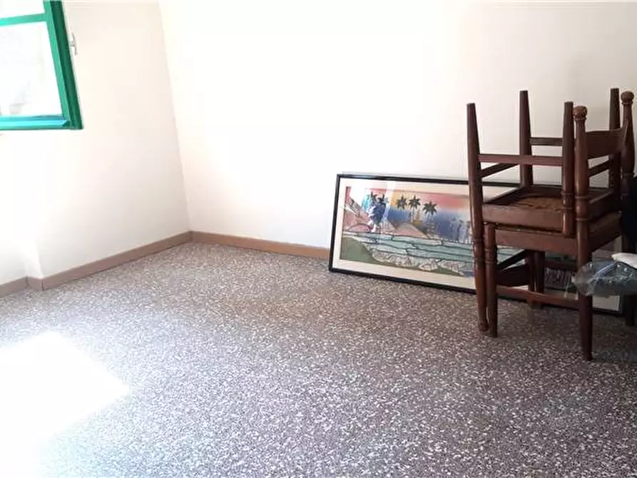 Immagine 2 di Appartamento in vendita  a Legnano