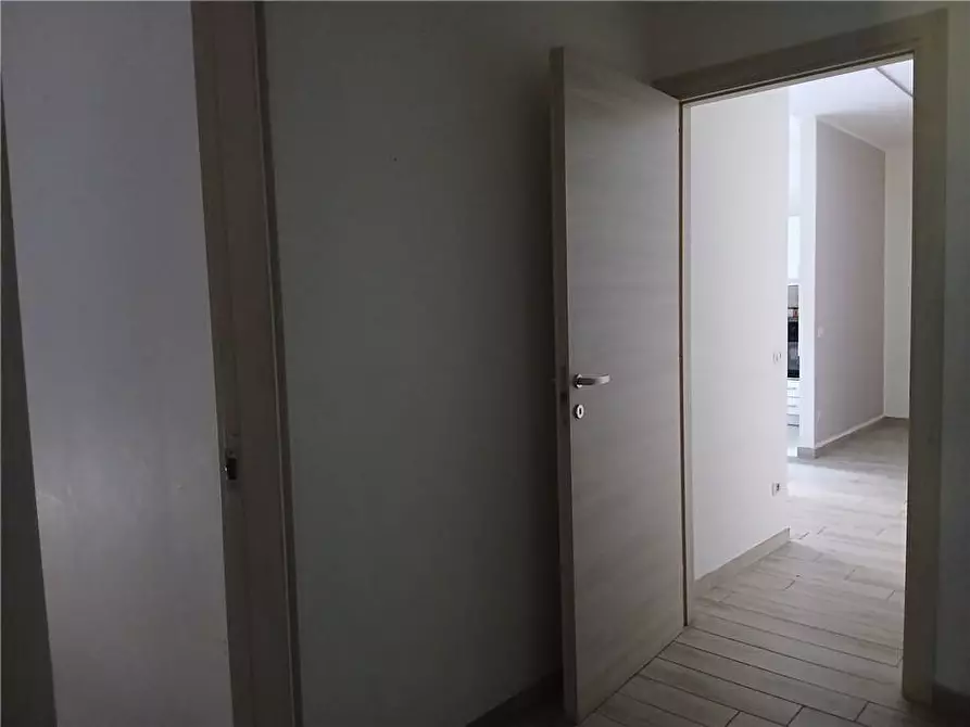 Immagine 3 di Appartamento in vendita  a Busto Arsizio
