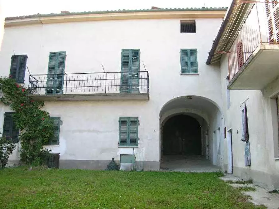 Immagine 1 di Villa in vendita  in Via DELL'ASILO, 1 a Sala Monferrato