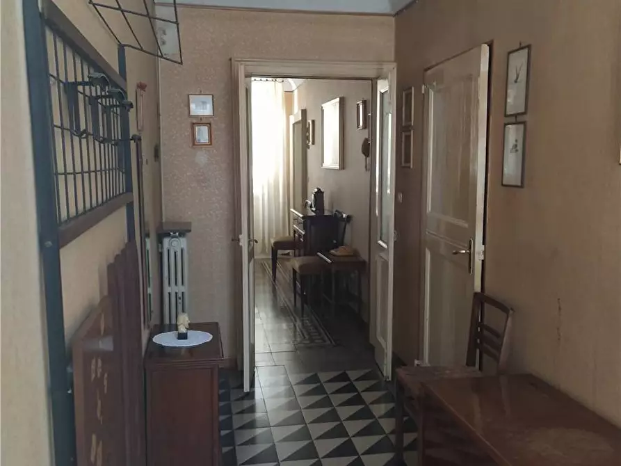 Immagine 1 di Appartamento in vendita  in Via Olivero Capello, 23 a Casale Monferrato