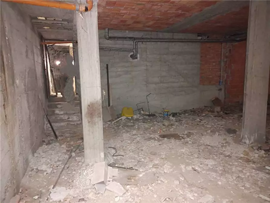 Immagine 3 di Attività commerciale in vendita  a Casale Monferrato
