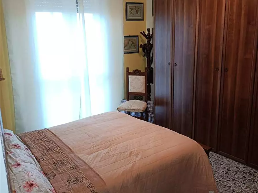 Immagine 4 di Appartamento in vendita  a Casale Monferrato